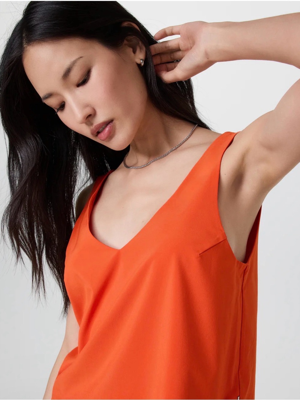 Vuori Villa Cropped Tank Bright Orange V-Neck Sleeveless Bandeau Top